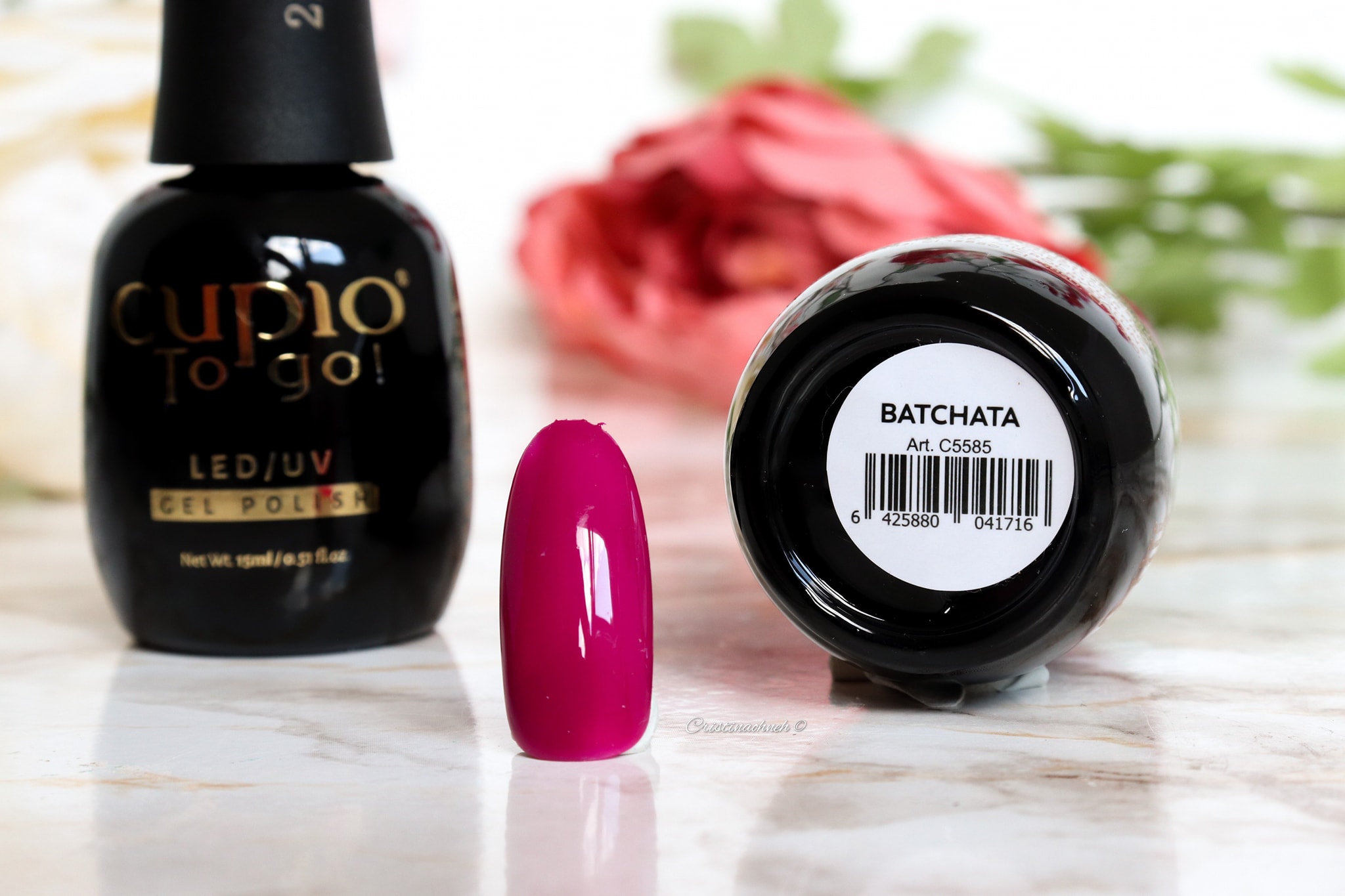 Flasche von Cupio To Go LED/UV Gel Polish und Nagellack in Lila-Farbe