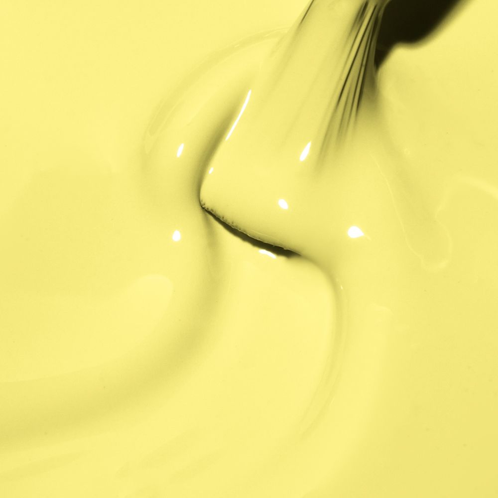 Nahaufnahme von Cupio Gellack The One Illuminating 15ml in leuchtendem Gelb, verlaufender semipermanenter UV-Nagellack für elegante, langlebige Maniküre