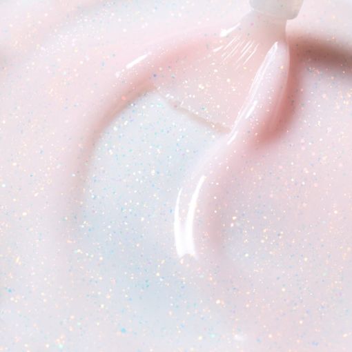 Nahaufnahme Cupio RevoGel Flüssig Dewdrop mit zartem Glitzer