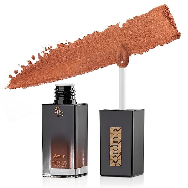 get_metallic_capless_like_a_goddess Flasche mit Matte Metallic Lipcolor in Braun und Lippenstiftapplikator