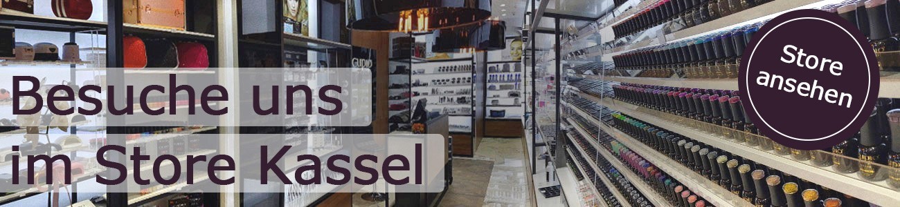 Einblick in unseren Store in Kassel mit Produkten und Regalen