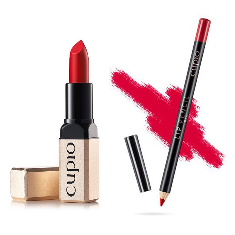 Cupio roter Lippenstift und Lipliner auf weißem Hintergrund