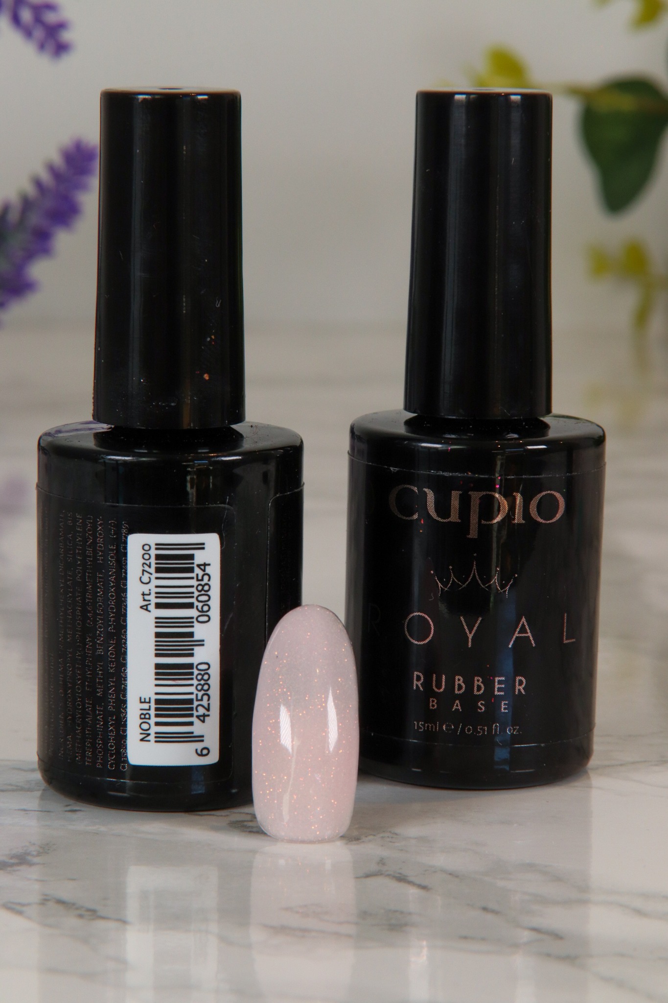 331556560_906336787487984_6322945393128864470_n Cupio Royal Rubber Base und Nagelspitze in Zartrosa mit Glitzer