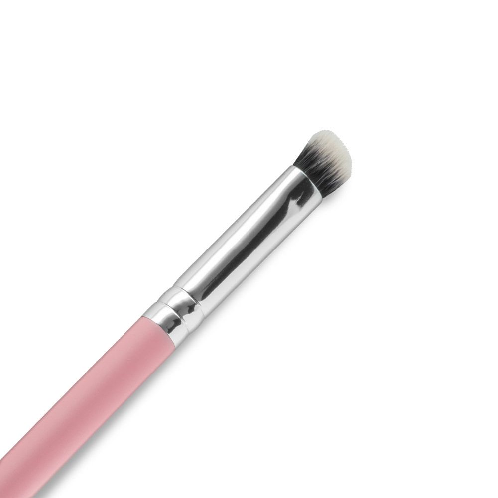 Make-up Pinsel mit weichen Borsten und pinkem Griff