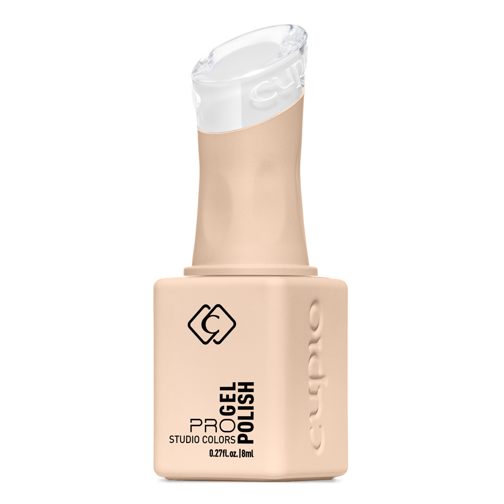 Cuccio Pro Gel Polish Studio Colors in Nude, 8 ml Gel-Nagellackflasche mit transparentem Deckel auf weißem Hintergrund