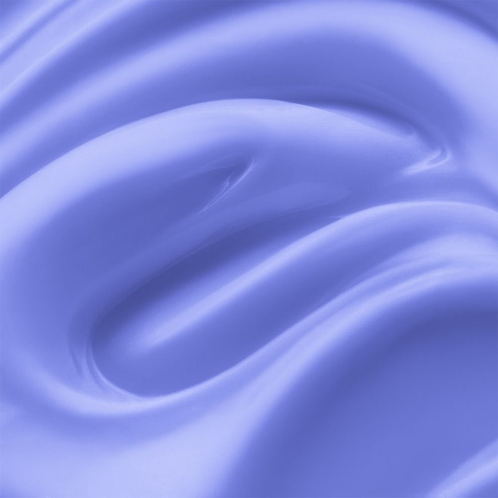 Nahaufnahme einer glatten, lila Textur mit geschwungenen Mustern