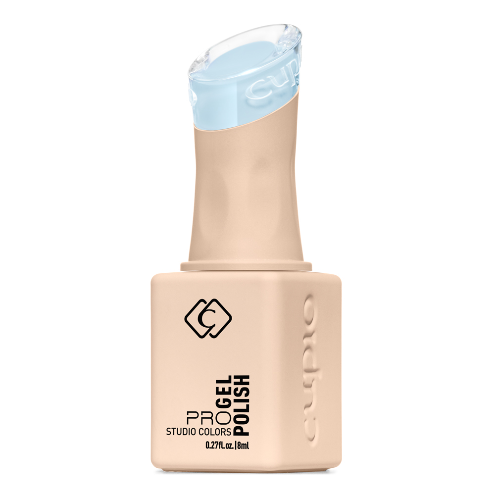 Cupio Gellack PRO Studio Colors Offline Blue 8ml, hellblauer Gel-Nagellack in eleganter Flasche mit Farbkappe