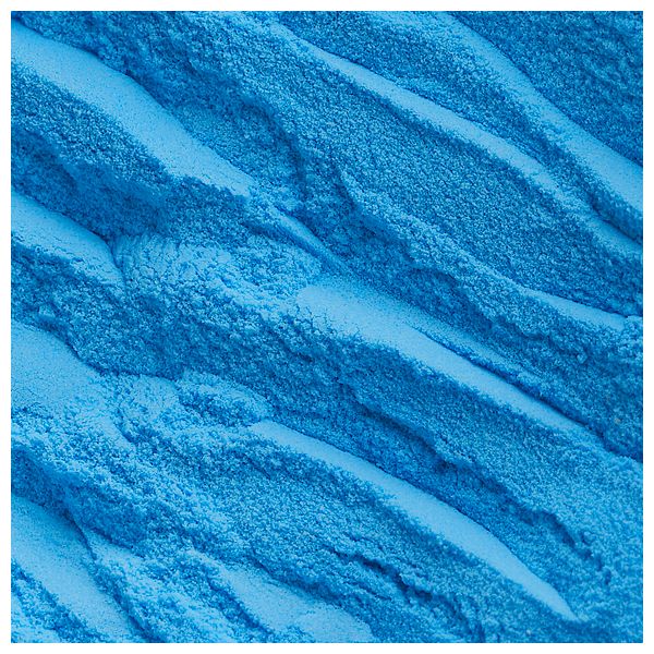 Nahaufnahme von feinem blauen Sand mit interessanter Textur