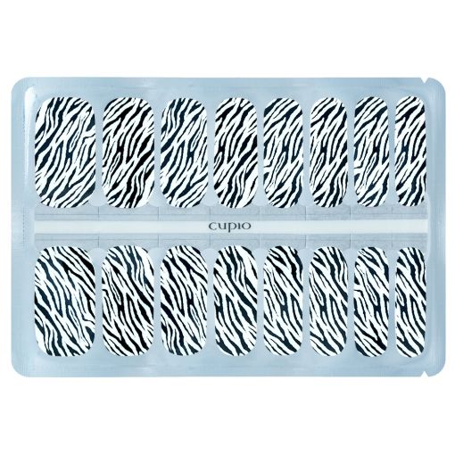 wild-zebra-c7960 Nagelfolien mit Zebramuster in Schwarz und Weiß von Cupio