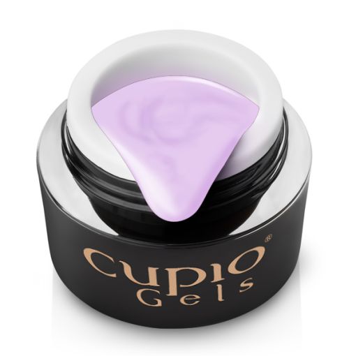gel_color_one_layer_cloud_dancer_bFm3y2RYFuWlD5 Öffner Glas mit lila Nagelgel von Cupio Gels